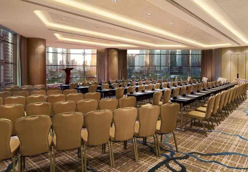 Hotel Courtyard By Marriott Zhengzhou East Extérieur photo