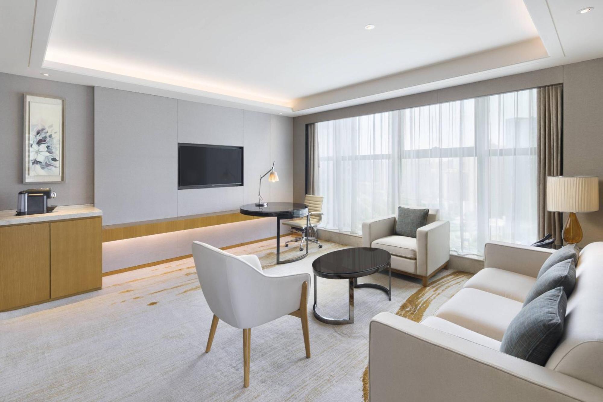 Hotel Courtyard By Marriott Zhengzhou East Extérieur photo